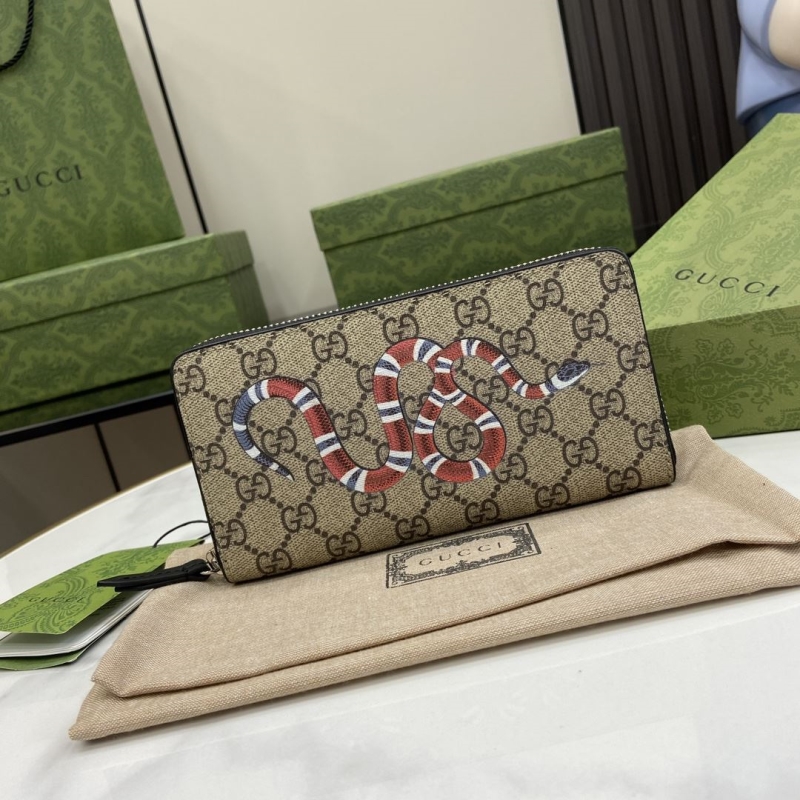 G*u*i wallets & purse